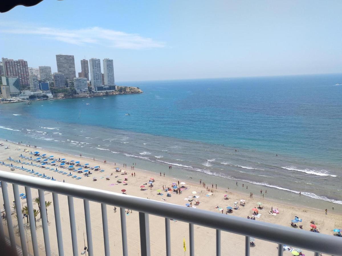 Apartamento en benidorm a 1a línea del mar Exterior foto